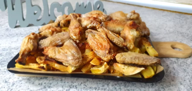 Retete A-Z 12 Cartofi prajiti cu aripioare gatite la Air Fryer