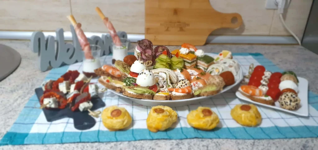 Aperitive pentru mese festive si sarbatori partea I 1 Aperitive pentru mese festive si sarbatori