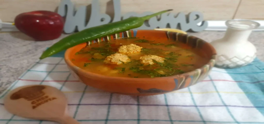 Ciorba de perisoare ca la bunica
